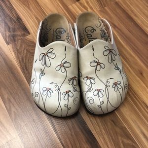 Calceo clogs